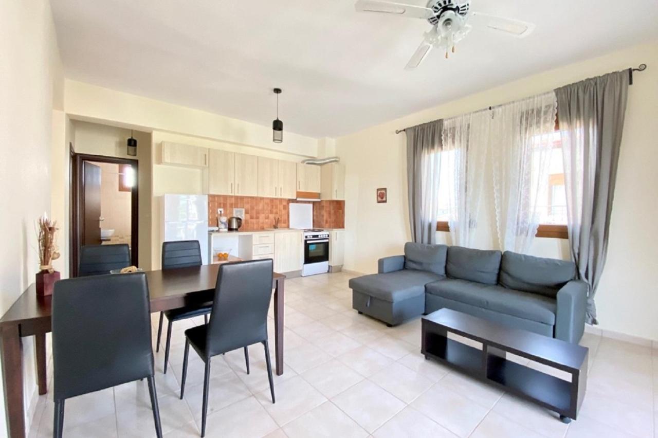 Vladi Guest House Gerakini Sithonia Ngoại thất bức ảnh